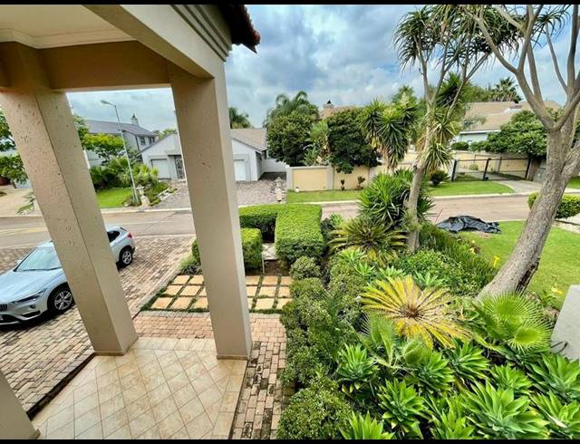 5 BEDROOM HOUSE FOR SALE IN WILLOW ACRES